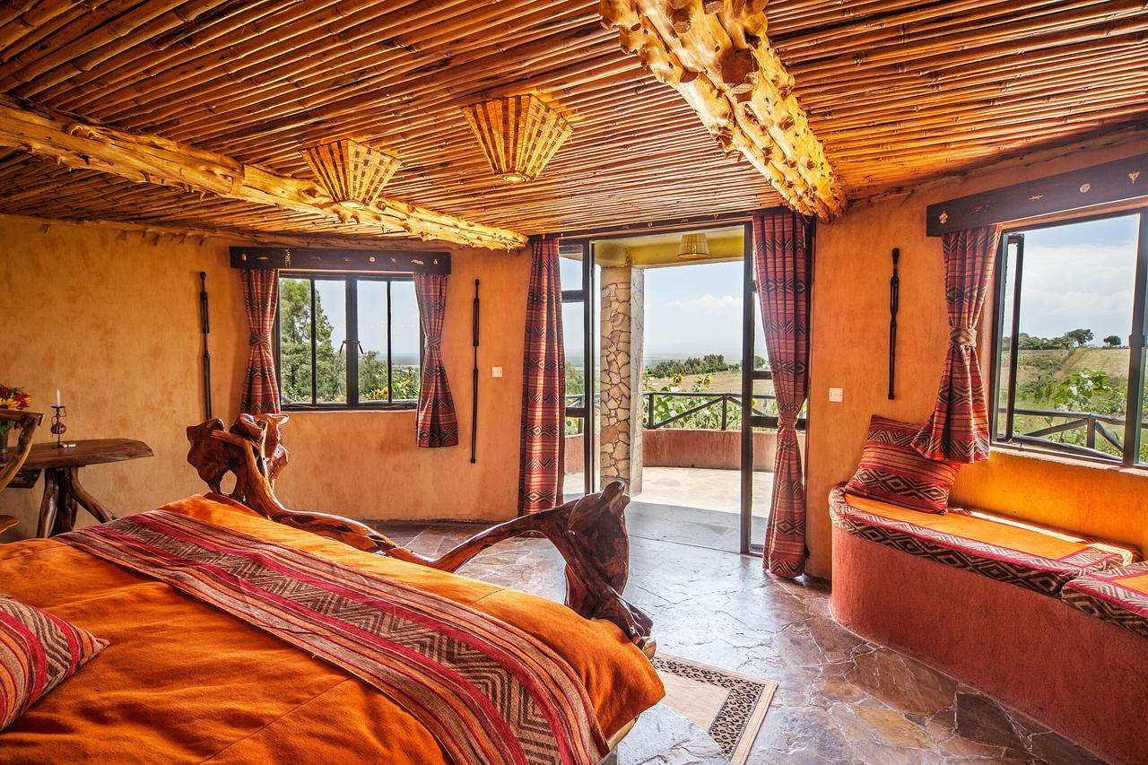 Rhino Watch Safarilodge Mweiga Room photo
