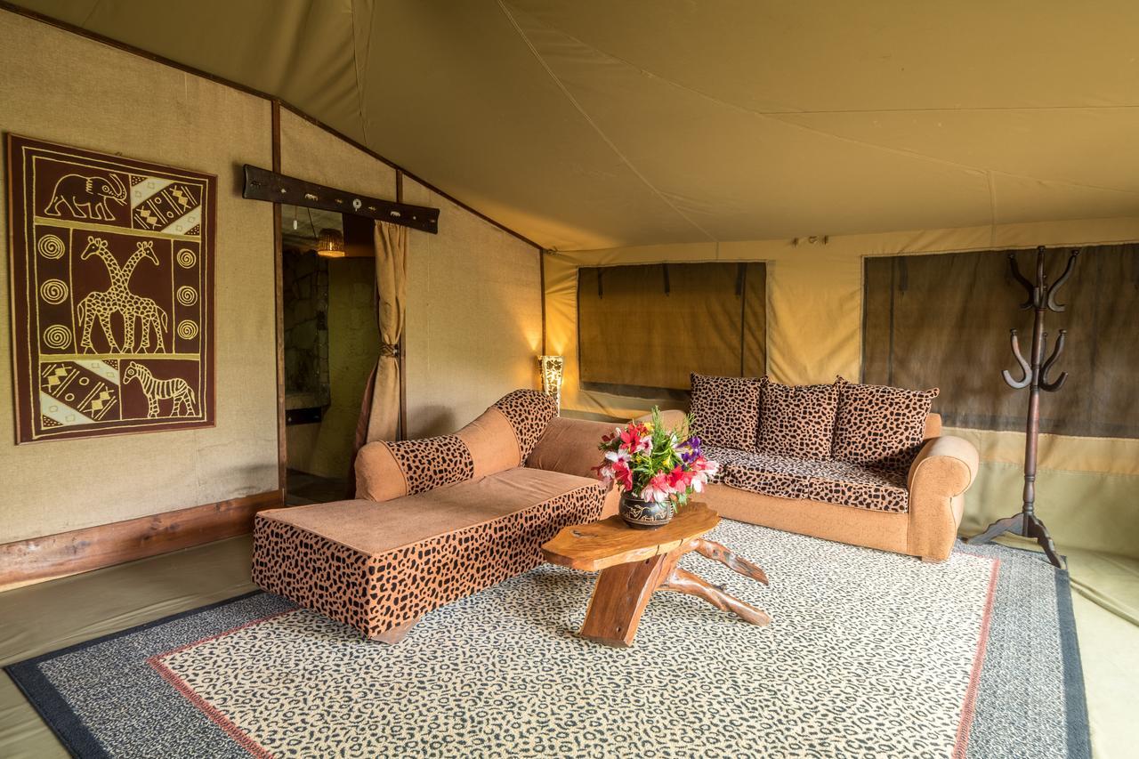 Rhino Watch Safarilodge Mweiga Exterior photo
